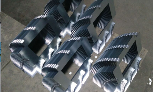  為何機箱機柜的顏色如此單調呢？